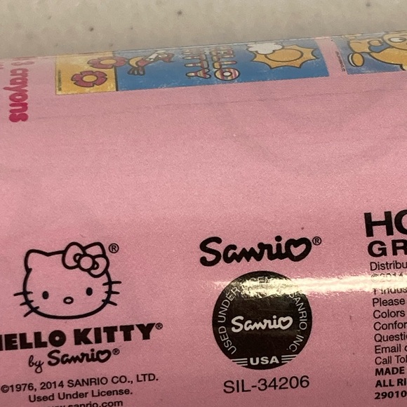 Hello Kitty Jumbo Color Roll With 3 Crayons # SIL-34206 By Sanrio New 2014 - Picture 13 of 15